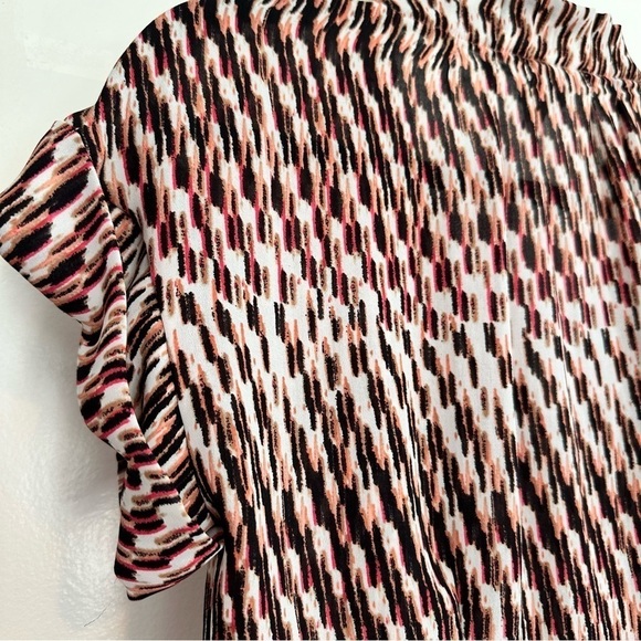 Worthington Ruffle Neck Button Down Blouse Cap Sleeve Abstract Print  M - Picture 7 of 13